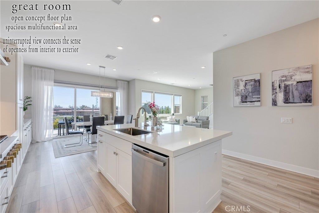 647 Pelion, Lake Forest