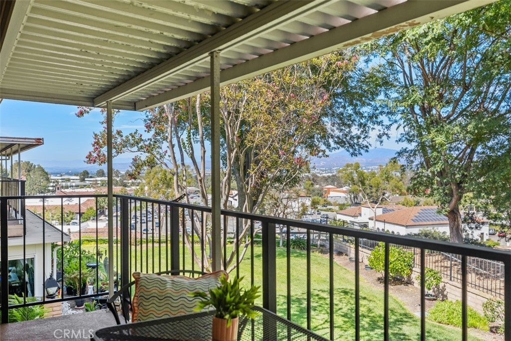 Photo of Listing #OC25190641