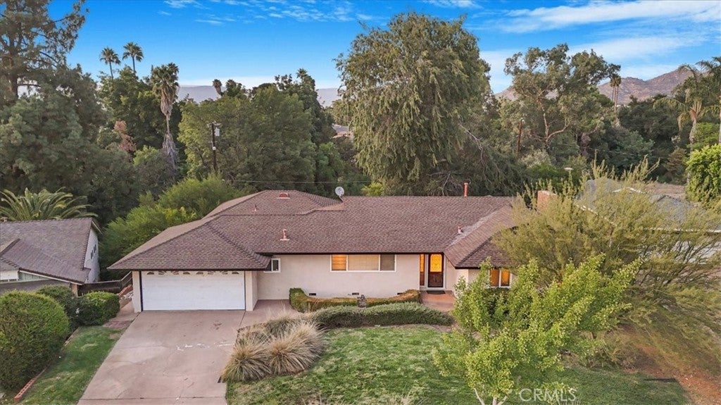 Photo of Listing #IV25190643