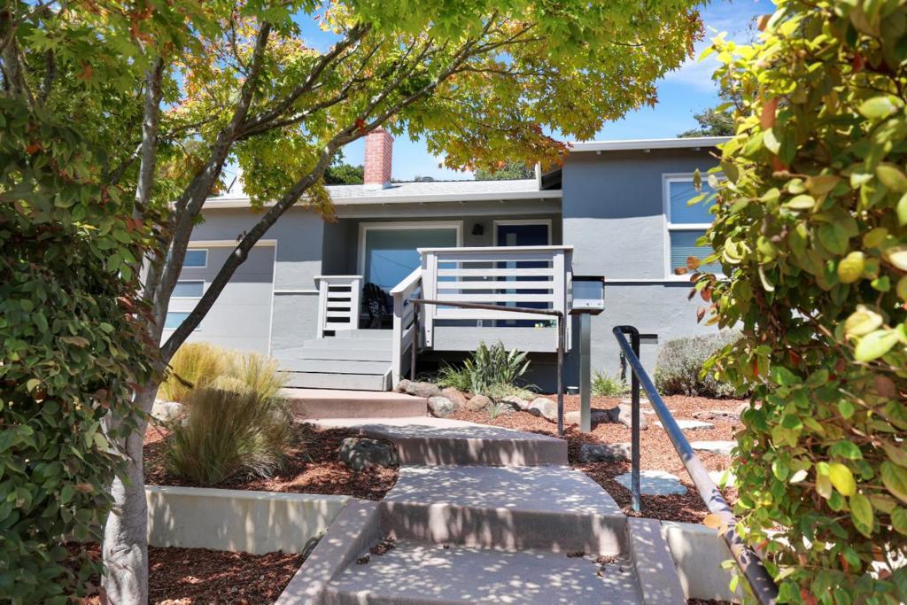 Photo of Listing #ML82019122