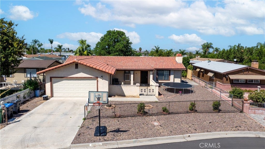 43771 Applewood Street, Hemet