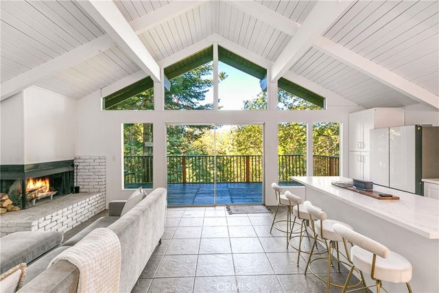 628 Rose Lane, Twin Peaks