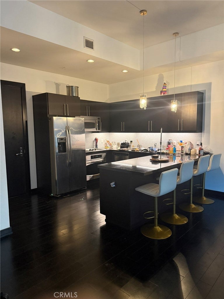 Photo of Listing #DW25192079