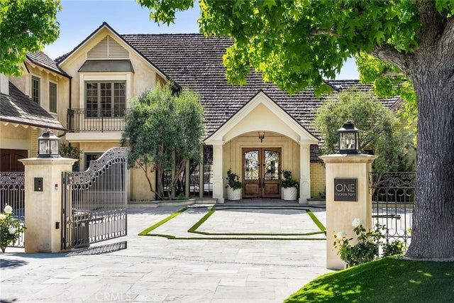 1 Cypress Point Lane, Newport Beach