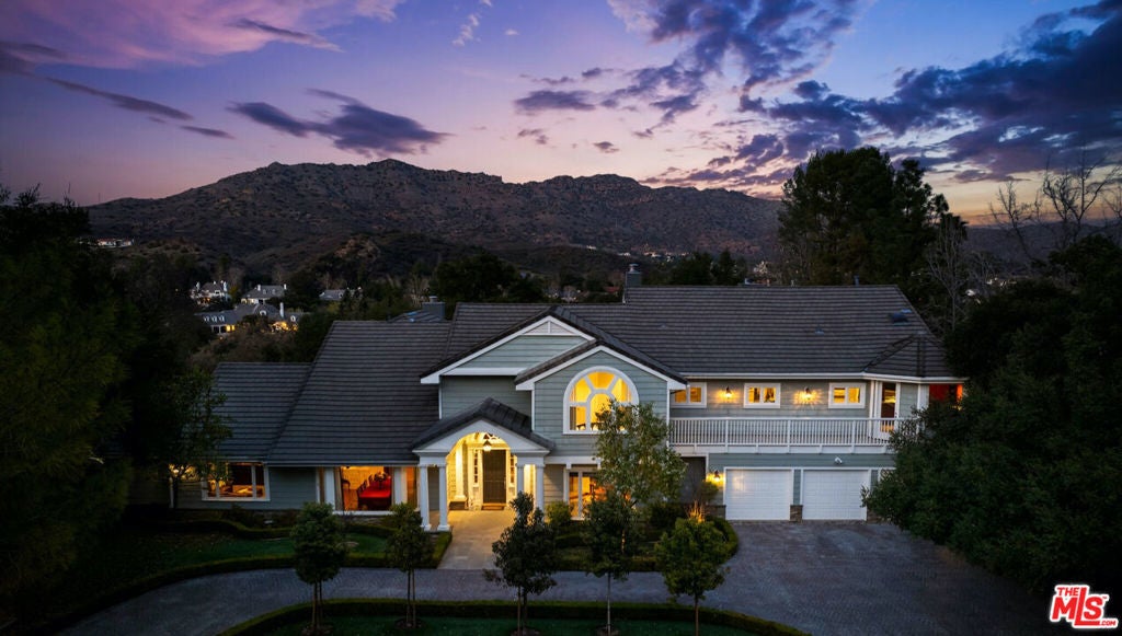 Photo of Listing #25583383