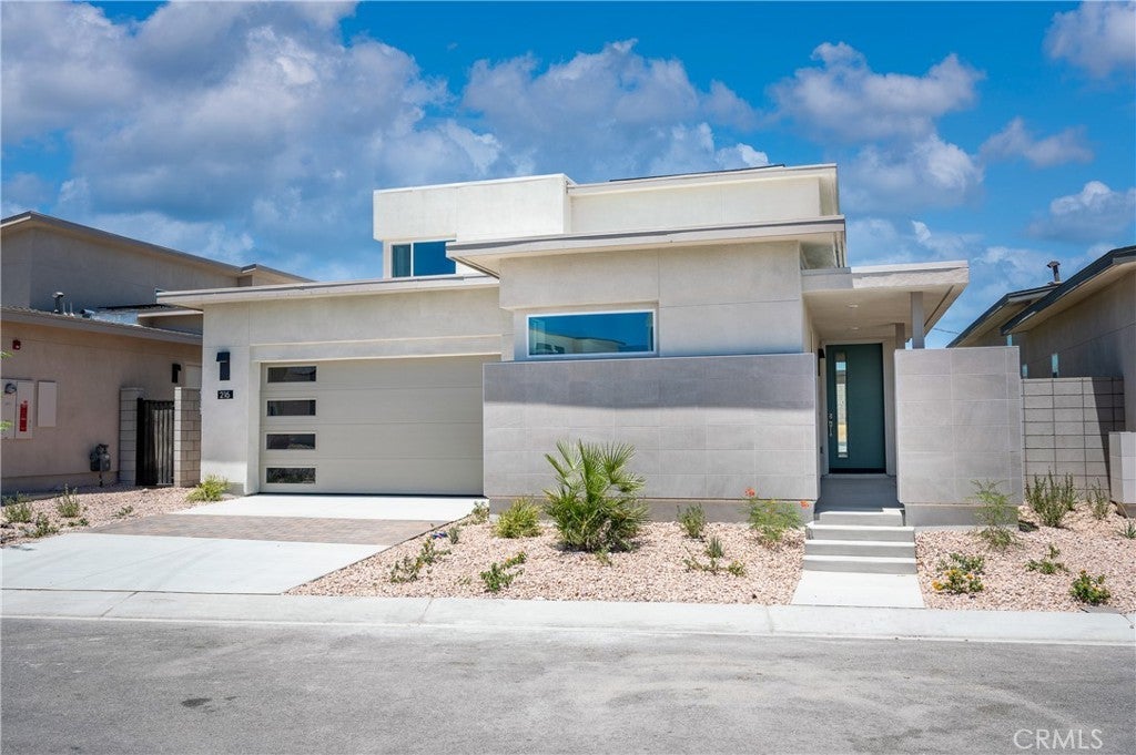 Photo of Listing #SW25192579