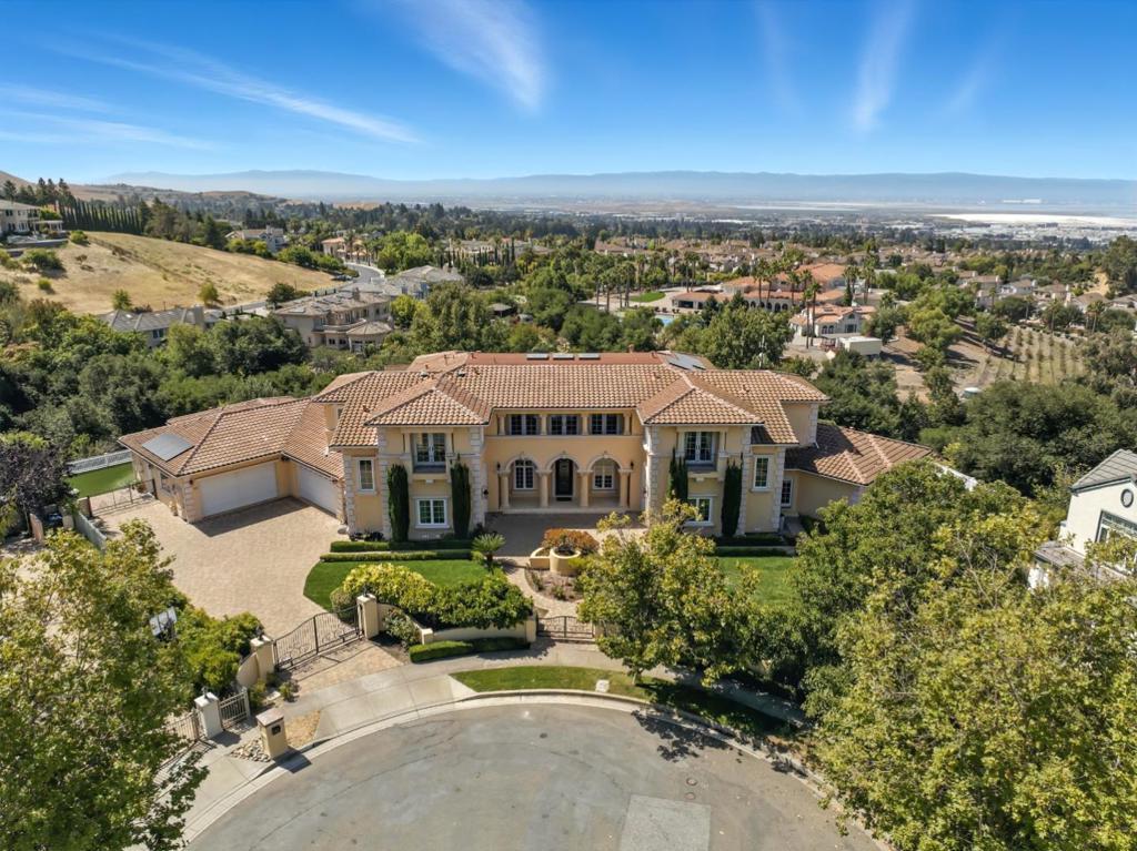 Photo of Listing #ML82019309