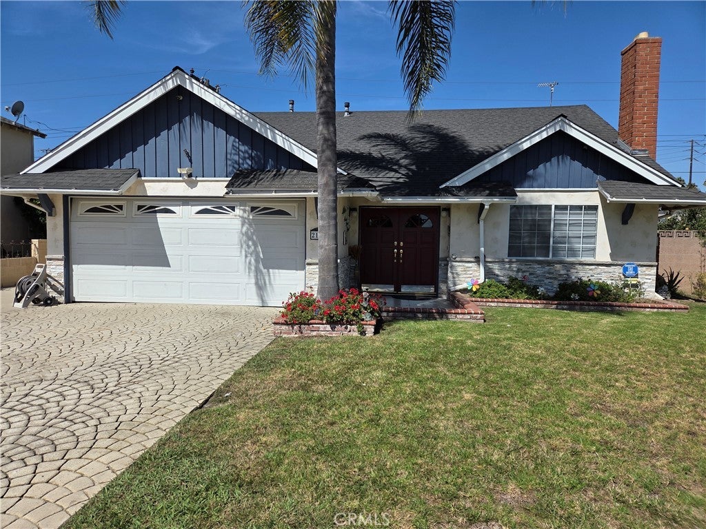 Photo of Listing #RS25192743