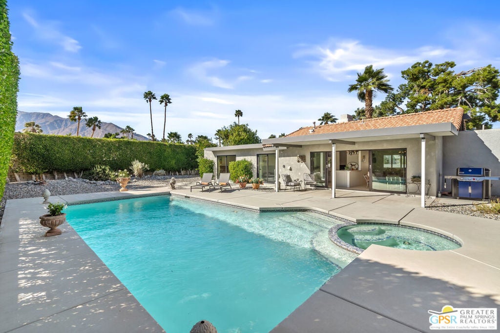 805 El Cid, Palm Springs