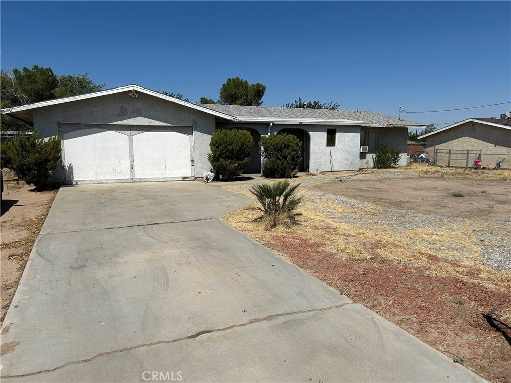 9922 Victor Avenue, Hesperia