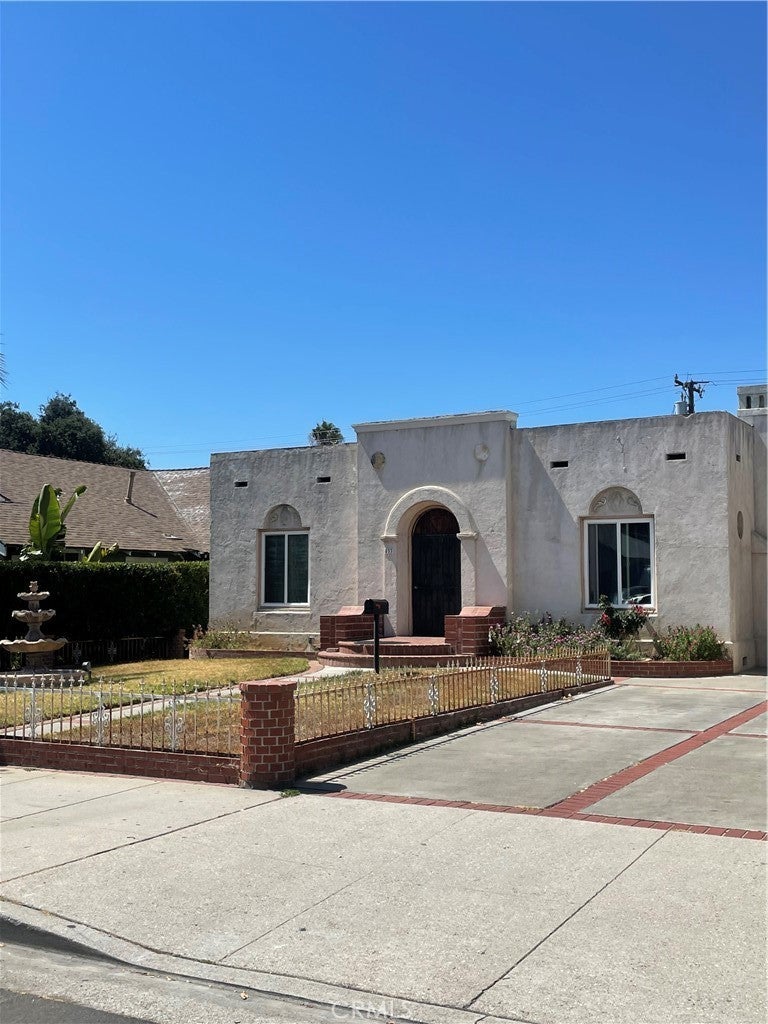 Photo of Listing #SR25193364