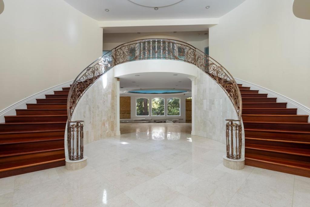 Photo of Listing #ML82017325