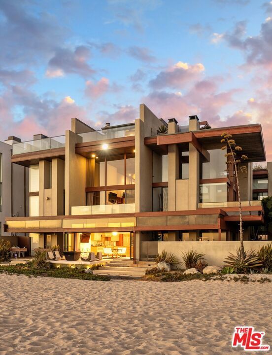 Photo of Listing #25581465