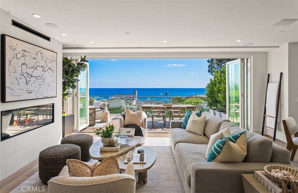 Photo of Listing #OC25191493