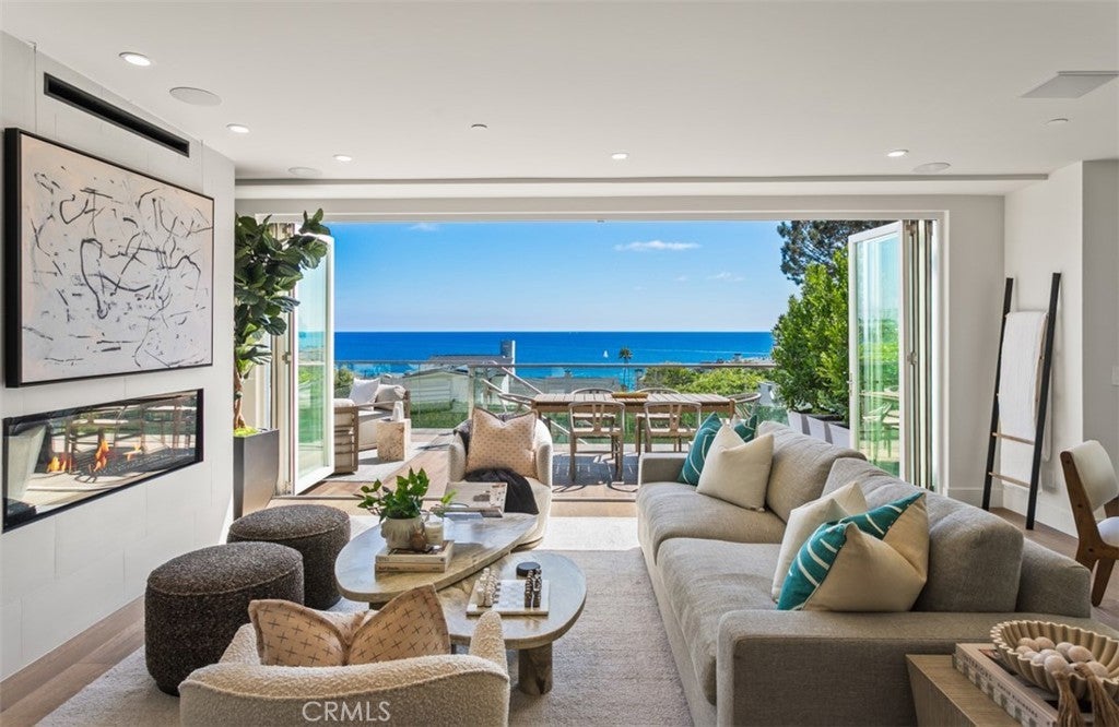 Photo of Listing #OC25191493