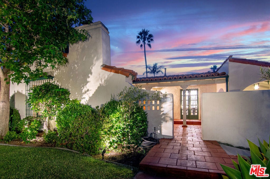 Photo of Listing #25584159