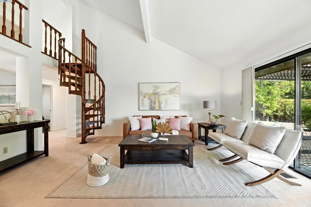 Photo of Listing #41109659