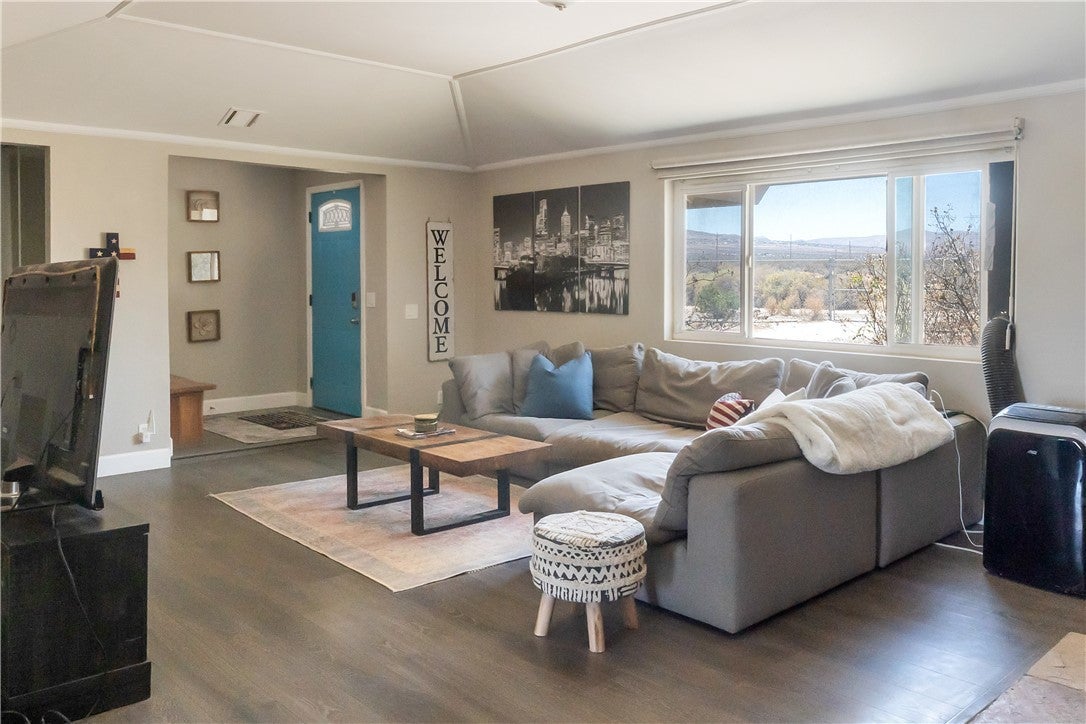 Photo of Listing #CV25187650