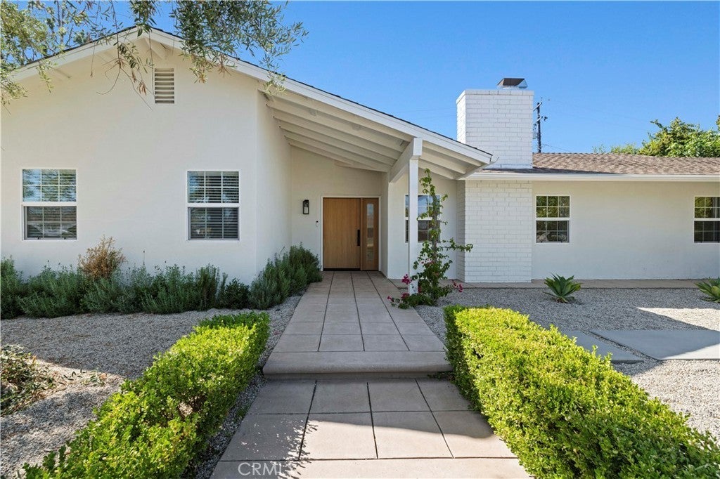 Photo of Listing #SR25164677