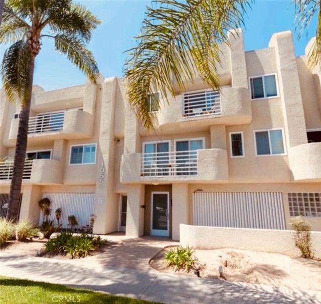 1055 Orizaba Avenue # 6, Long Beach