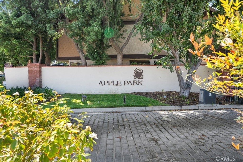 Photo of Listing #SR25192251