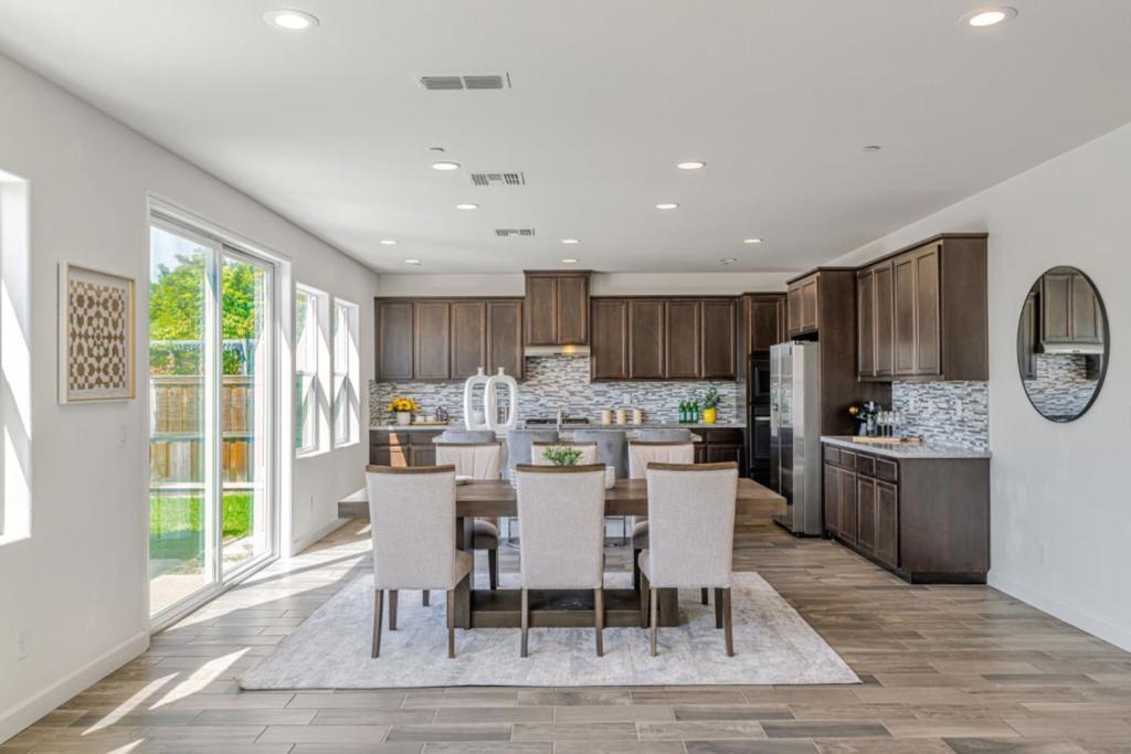 Photo of Listing #ML82019170