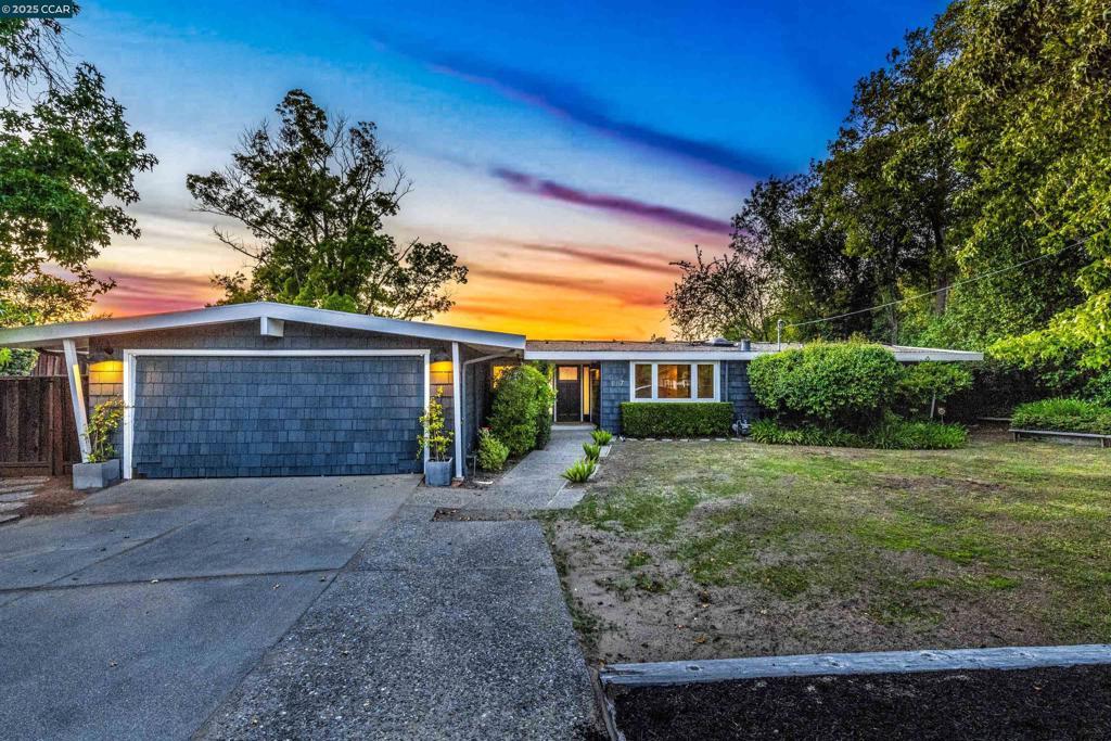 Photo of Listing #41109775