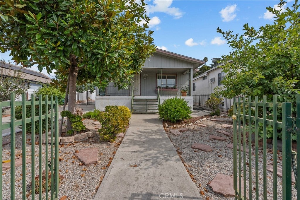 Photo of Listing #SR25194962