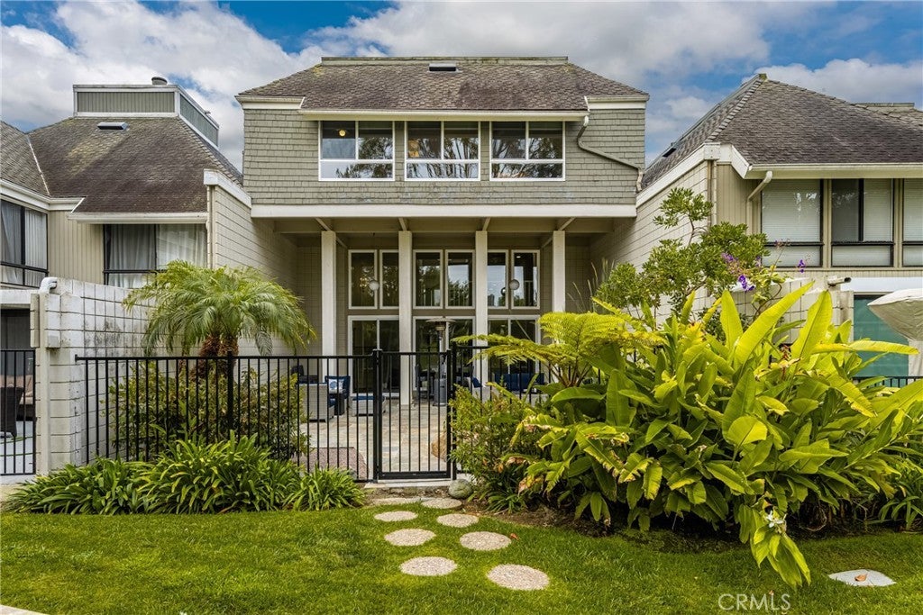 Photo of Listing #NP25194826