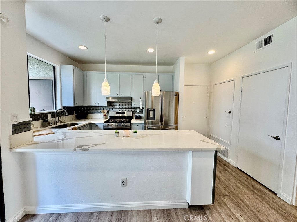 Photo of Listing #OC25195737