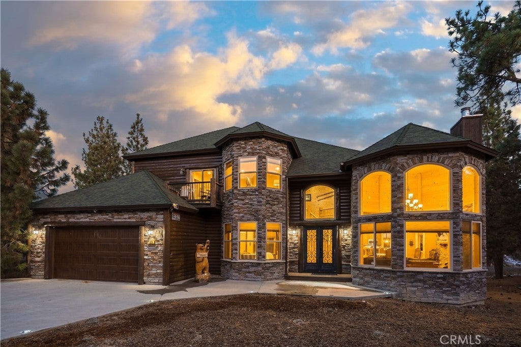 Listing photo for 325 Stoney Creek Road, Big Bear Lake, CA, Cabin home for sale