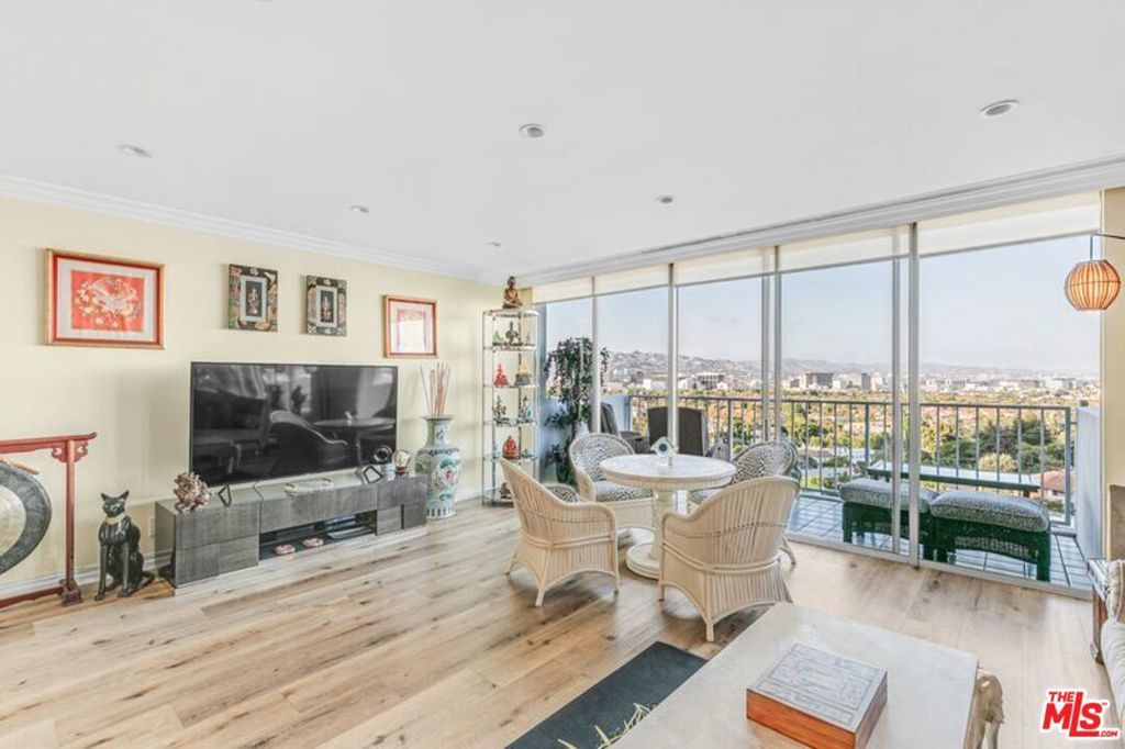 Photo of Listing #25585187