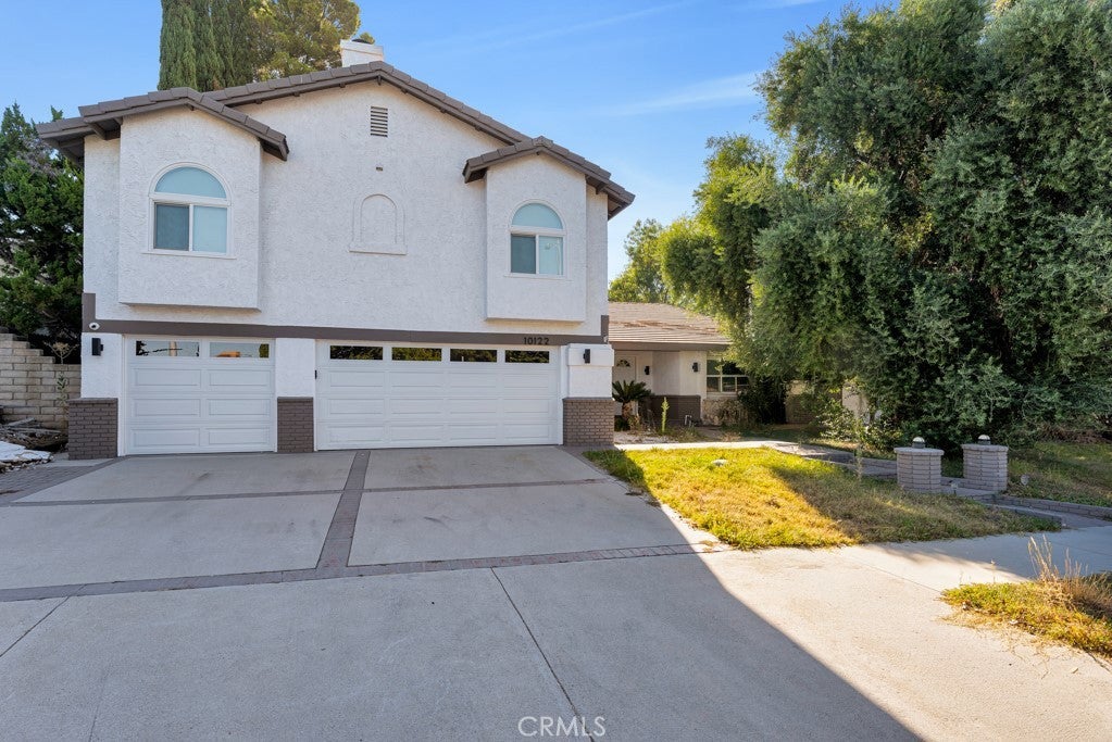 Photo of Listing #SR25195930