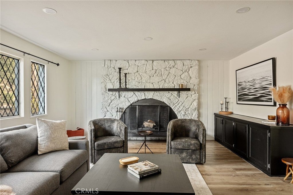 Photo of Listing #IG25195962