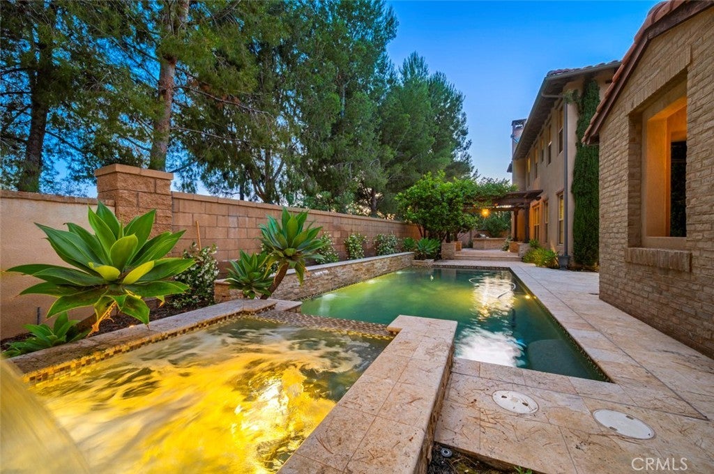 Photo of Listing #OC25196126