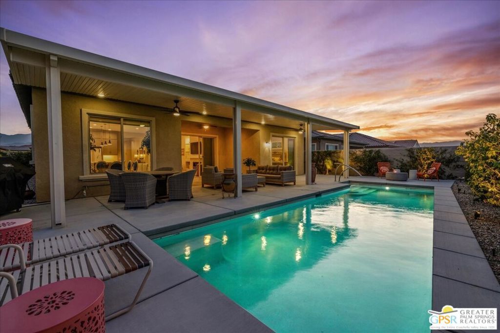 70 Zinfandel, Rancho Mirage