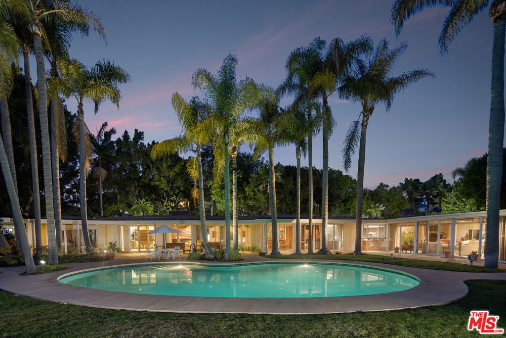 Photo of Listing #25580659