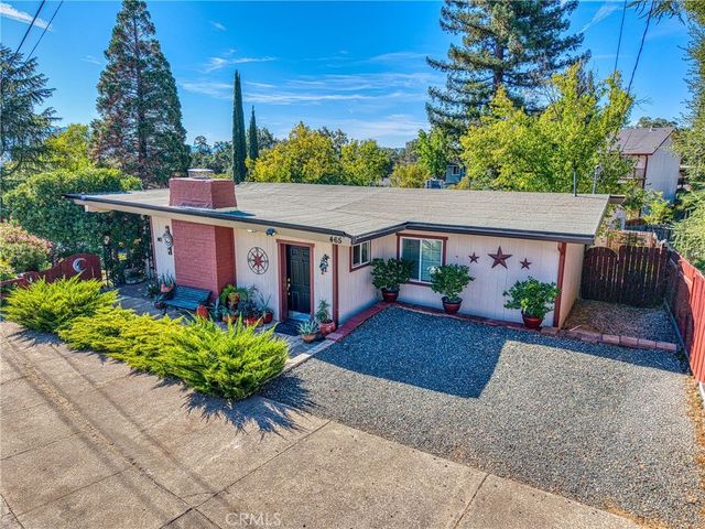 465 Hillcrest Drive, Lakeport