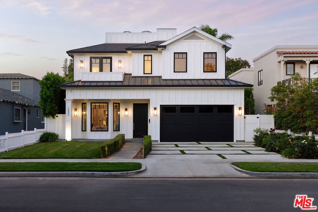 Photo of Listing #25585813