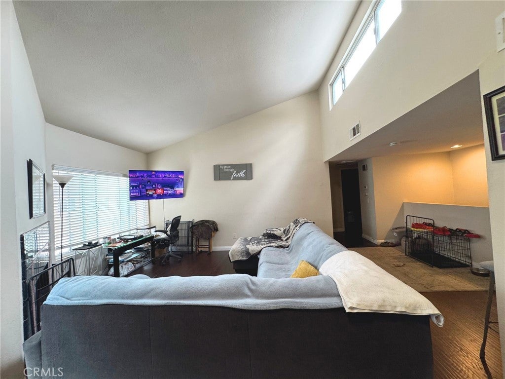 Photo of Listing #WS25193818