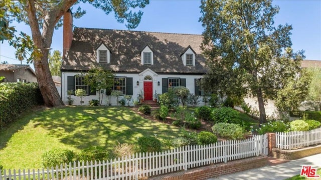 4331 Talofa Avenue, Toluca Lake