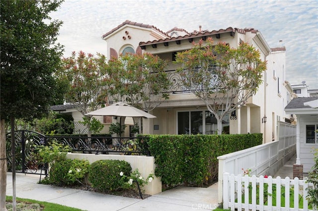 618 Iris Avenue # B, Corona Del Mar