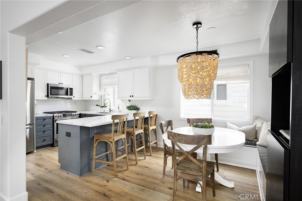 Photo of Listing #NP25194787