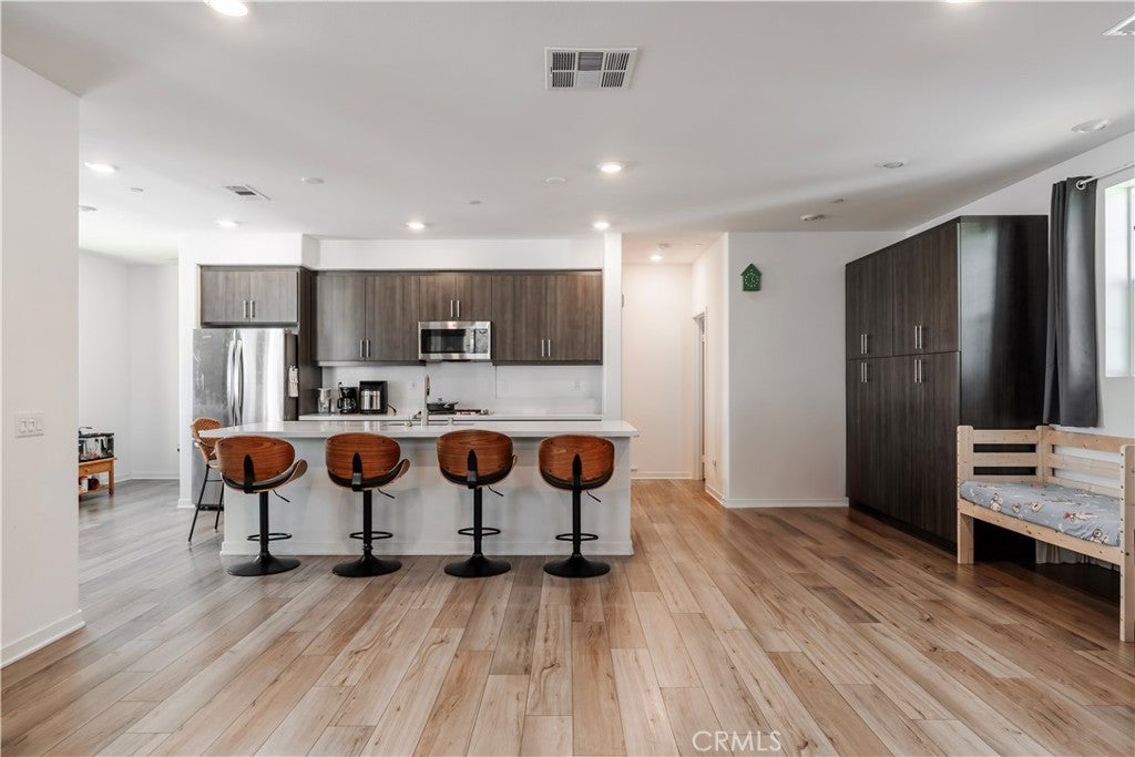 Photo of Listing #TR25192738