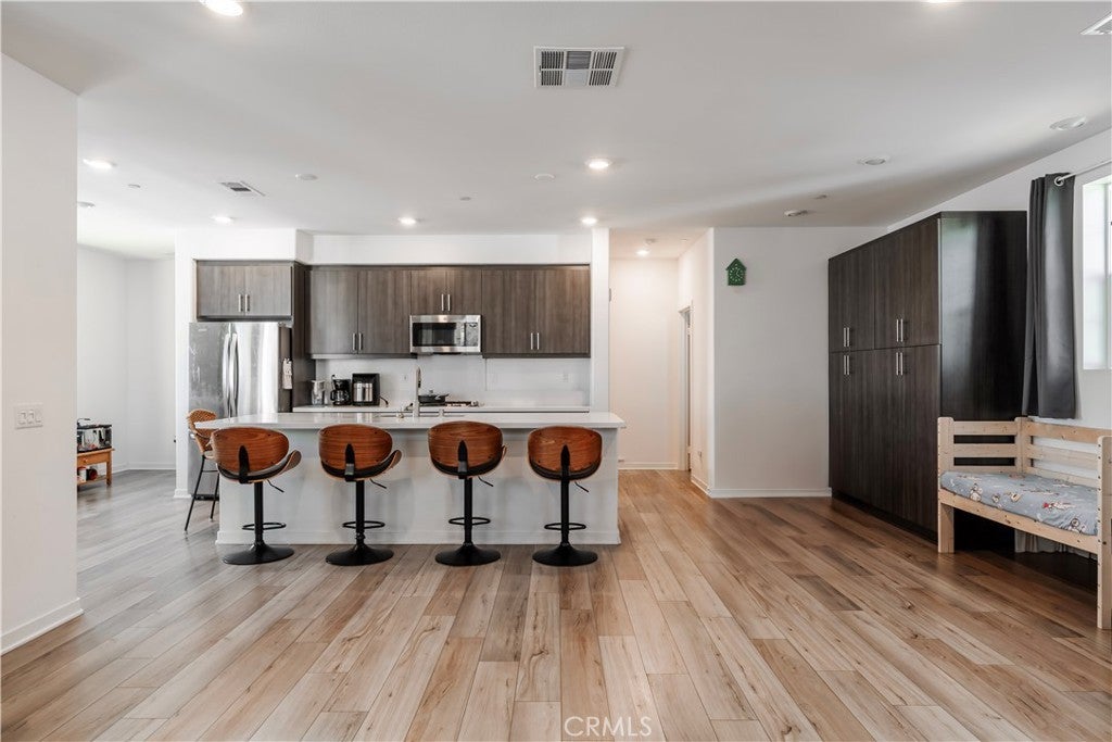 Photo of Listing #TR25192738