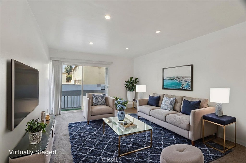 Photo of Listing #OC25197743