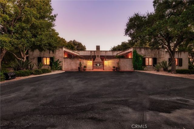 3595 Oak Trail Rd, Santa Ynez