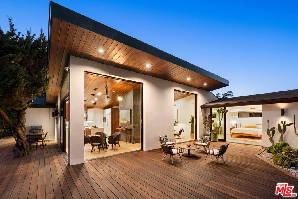 Photo of Listing #25586143