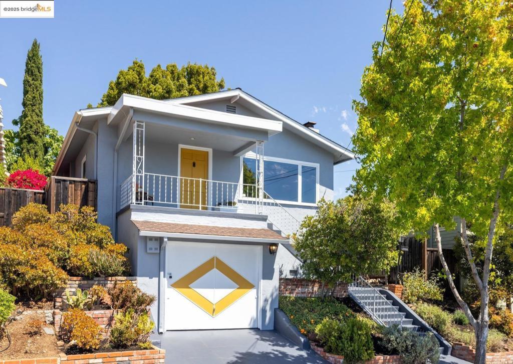 2726 Madeline Street, Oakland