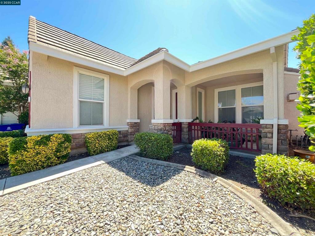 Photo of Listing #41110238